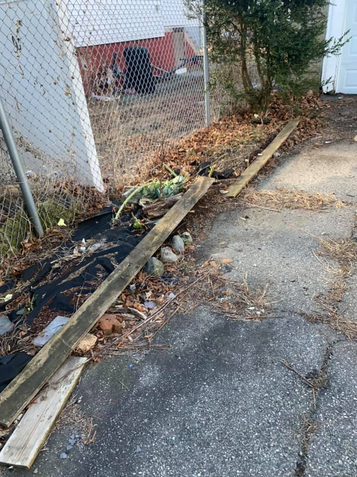yard debris removal services near me in Peabody ma