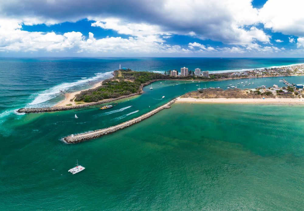 An Aerial View Of A Small Island In The Middle Of The Ocean — Buderim Laundrette In Mooloolaba, QLD