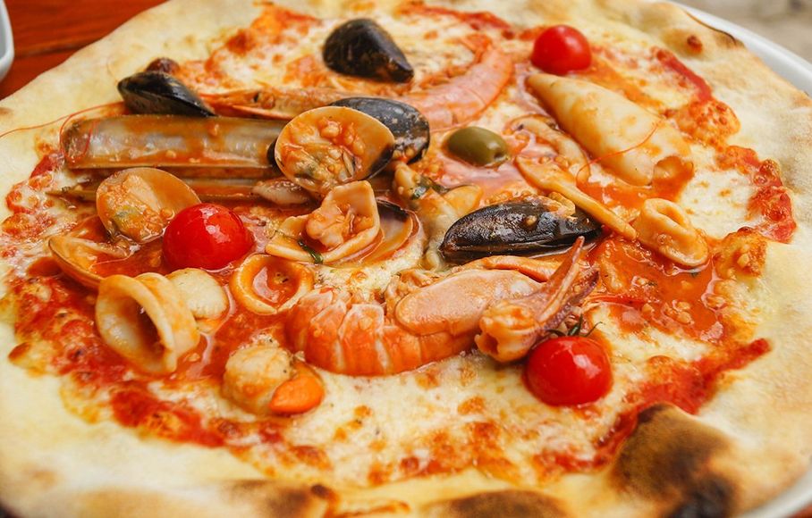 pizza a base di pesce
