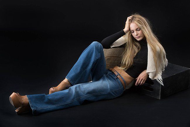 Glamour shot with blonde model