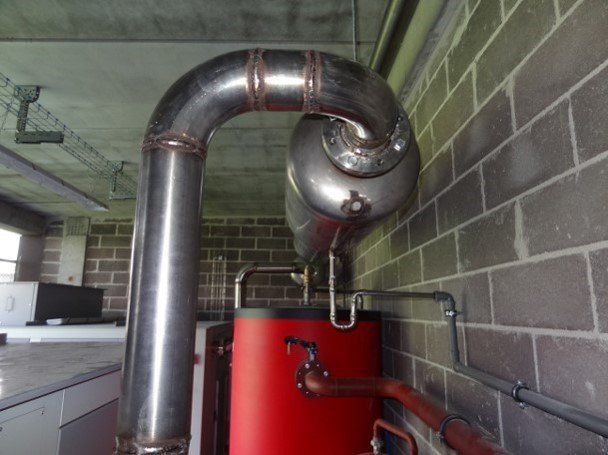 un tubo in acciaio inossidabile