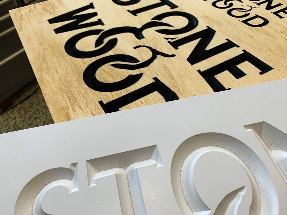 Showing the Quality Work of Signage with Prints — Custom Signs in Byron Bay NSW