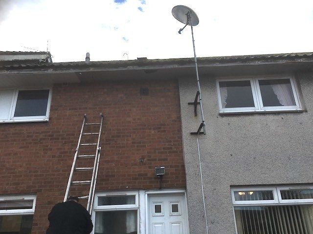 New gutters being installed in Irvine