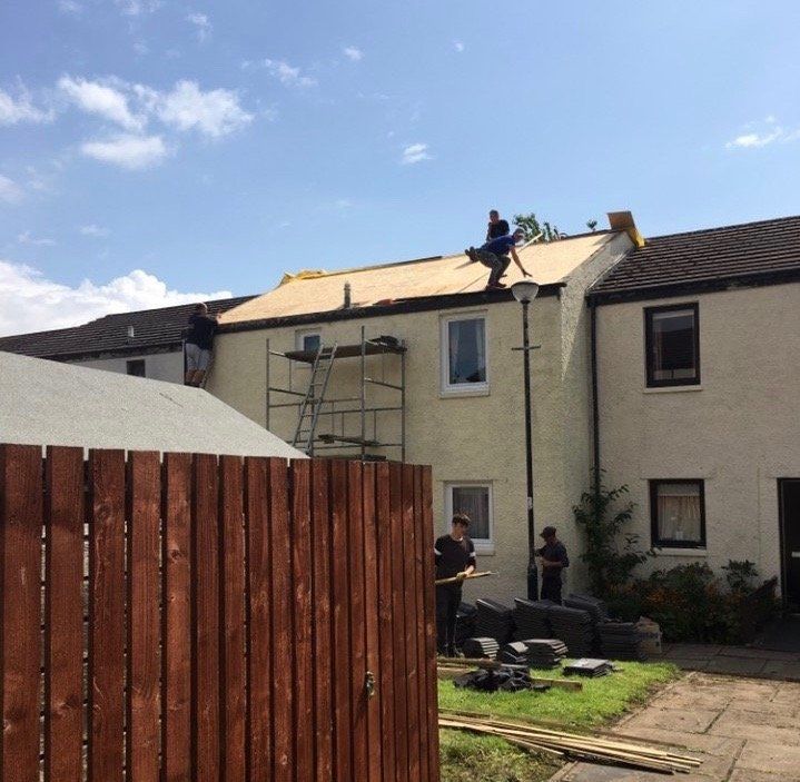 Work starts on a new roof in Irvine