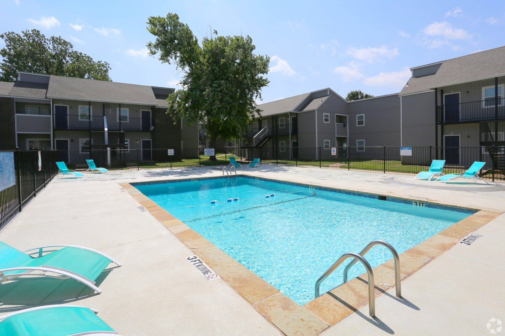 Residences at Lakeshore photo - select to go to external site