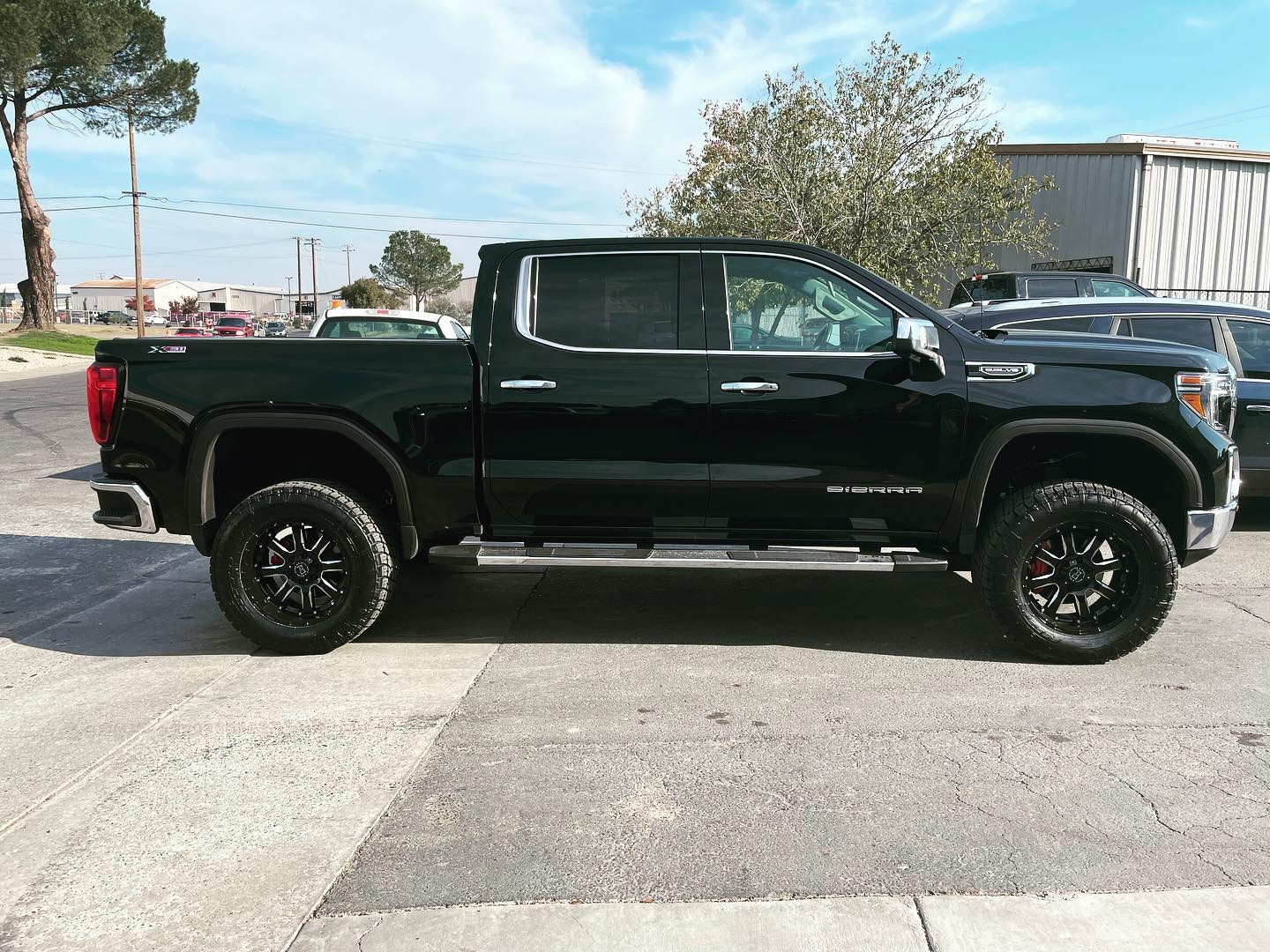 Black Offroad Pickup Truck | JCR Performance: best auto repair shop in Sacramento, CA
