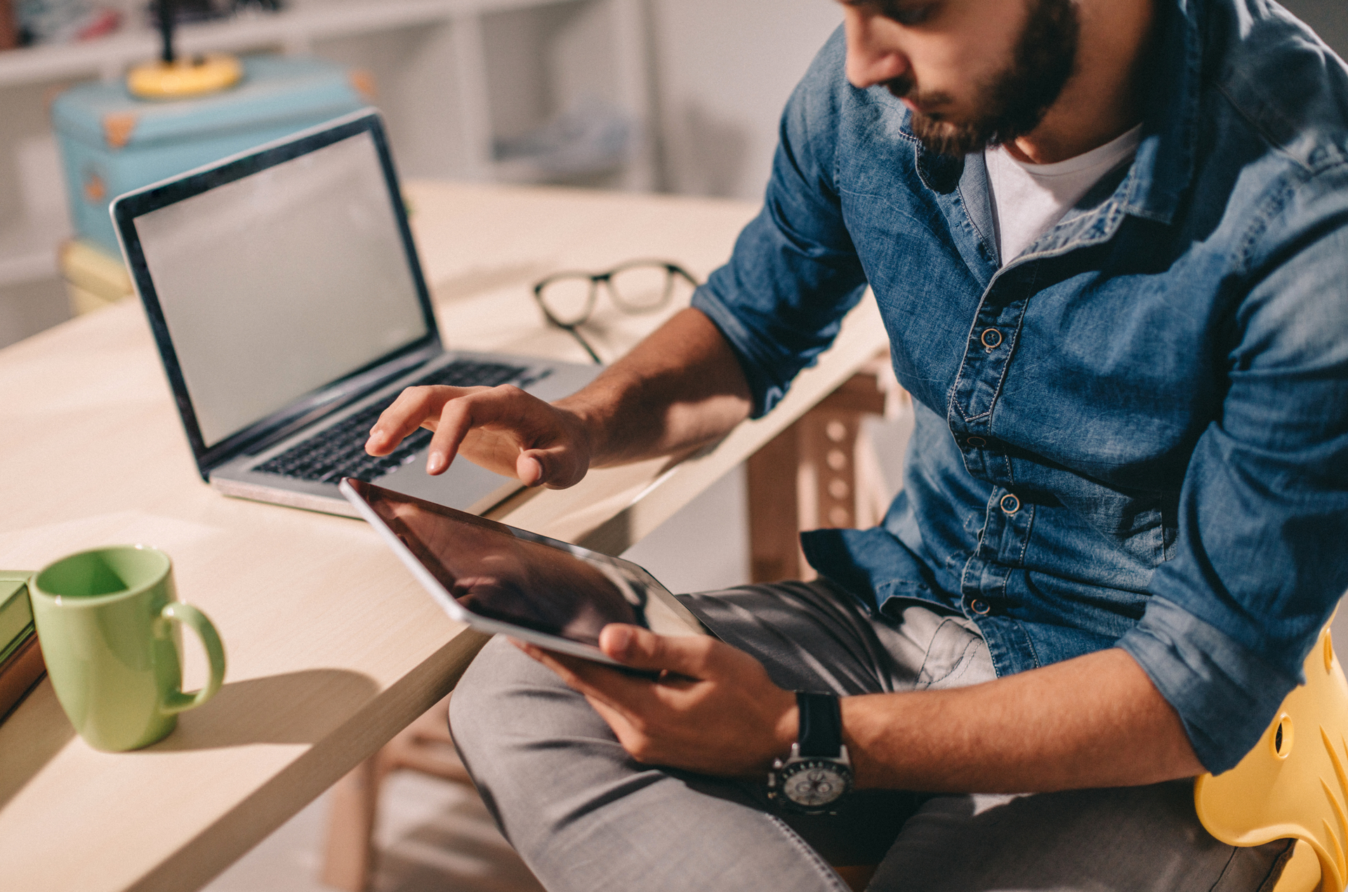 Business work with AmplifyAi because we are the best