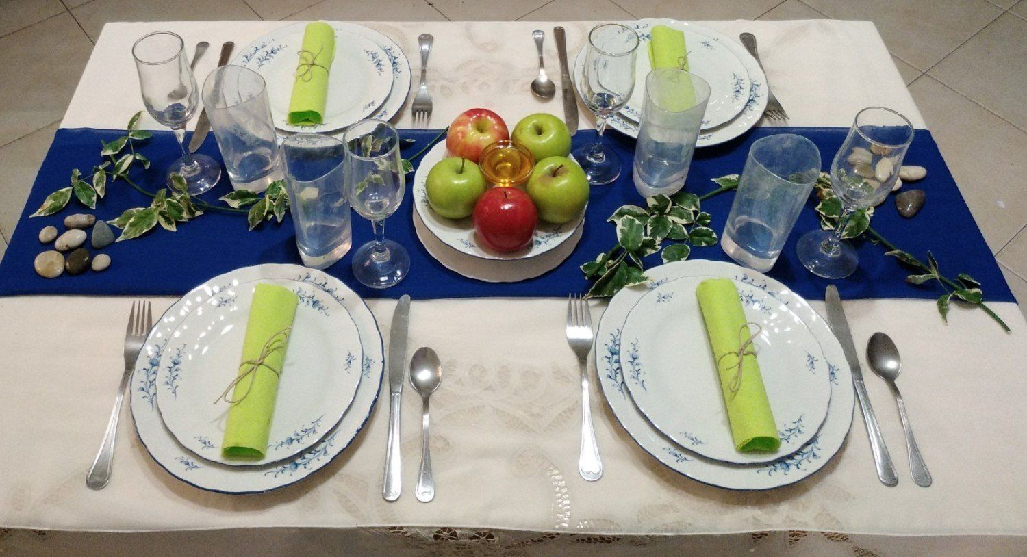 גלריית עבודות - תאורה, ריהוט וסטיילינג
