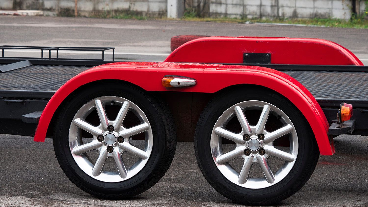 Double axle trailer on road