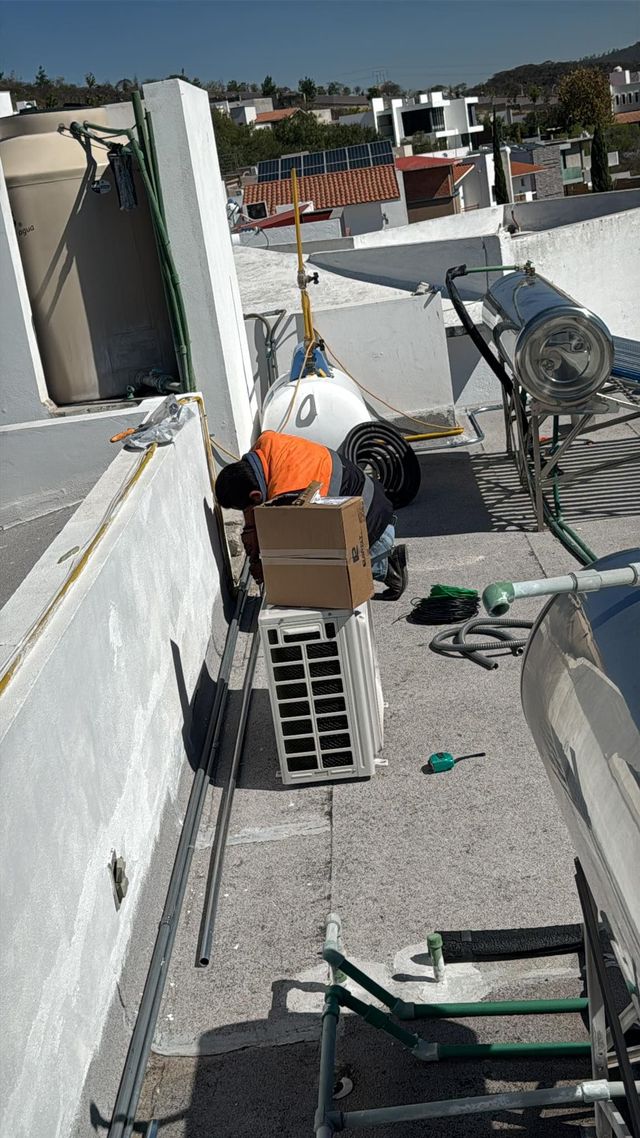 QUIVE AIRE ACONDICIONADO Y REFRIGERACIÓN 