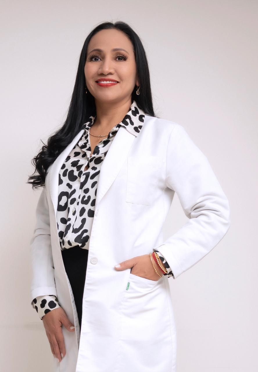 DRA. ALINA VALLE ROJAS - ACUDE AL CONSULTORIO