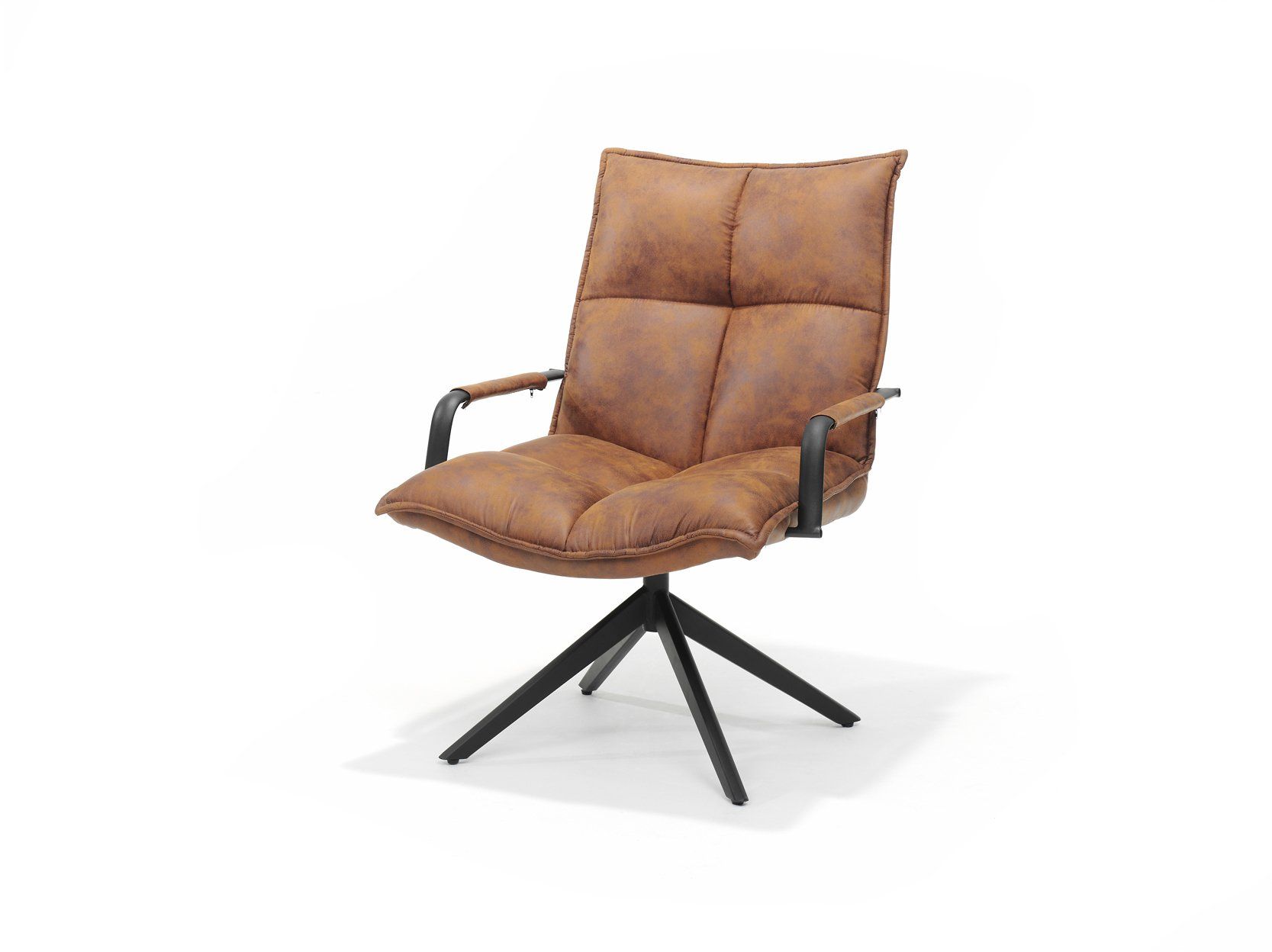 Robbert cognac fauteuil met elegante, zachte bekleding in warme kleur, comfortabele rugleuning en stijlvolle poten.