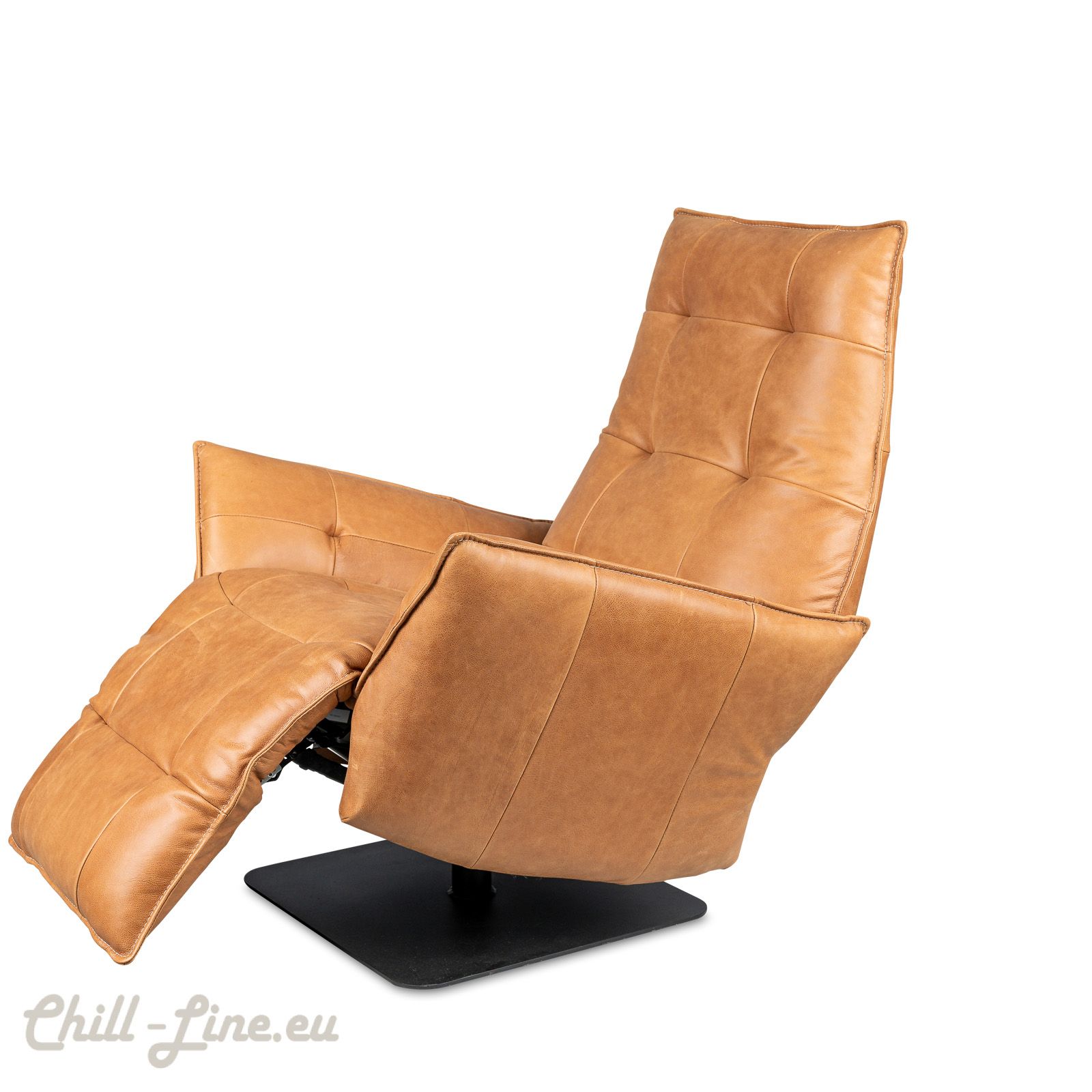 linkerzijaanzicht van de Jesse Relaxfauteuil,  Het gevoel van luxe en ontspanning, met een  minimalistische en strak ontwerp.