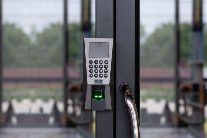 Best Price Locksmiths smart lock installation