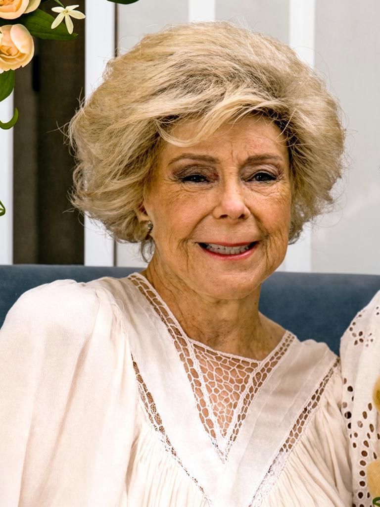 thumbnail size photo of Barbara Mitchell