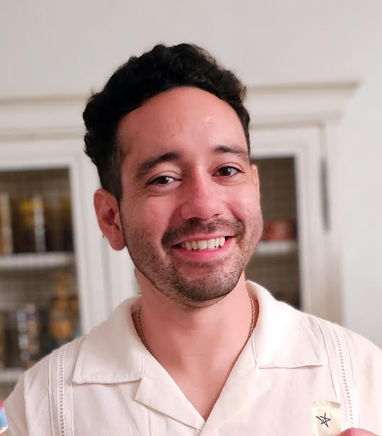 thumbnail size photo of Jorge Delgado