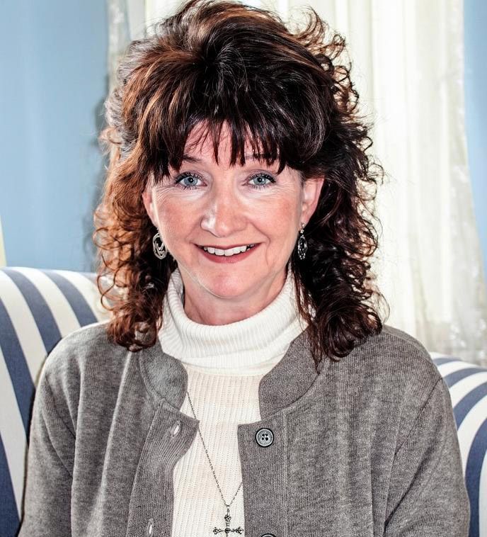 thumbnail size photo of Shirley Hull