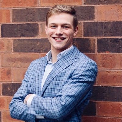 Rhett Wiebers headshot