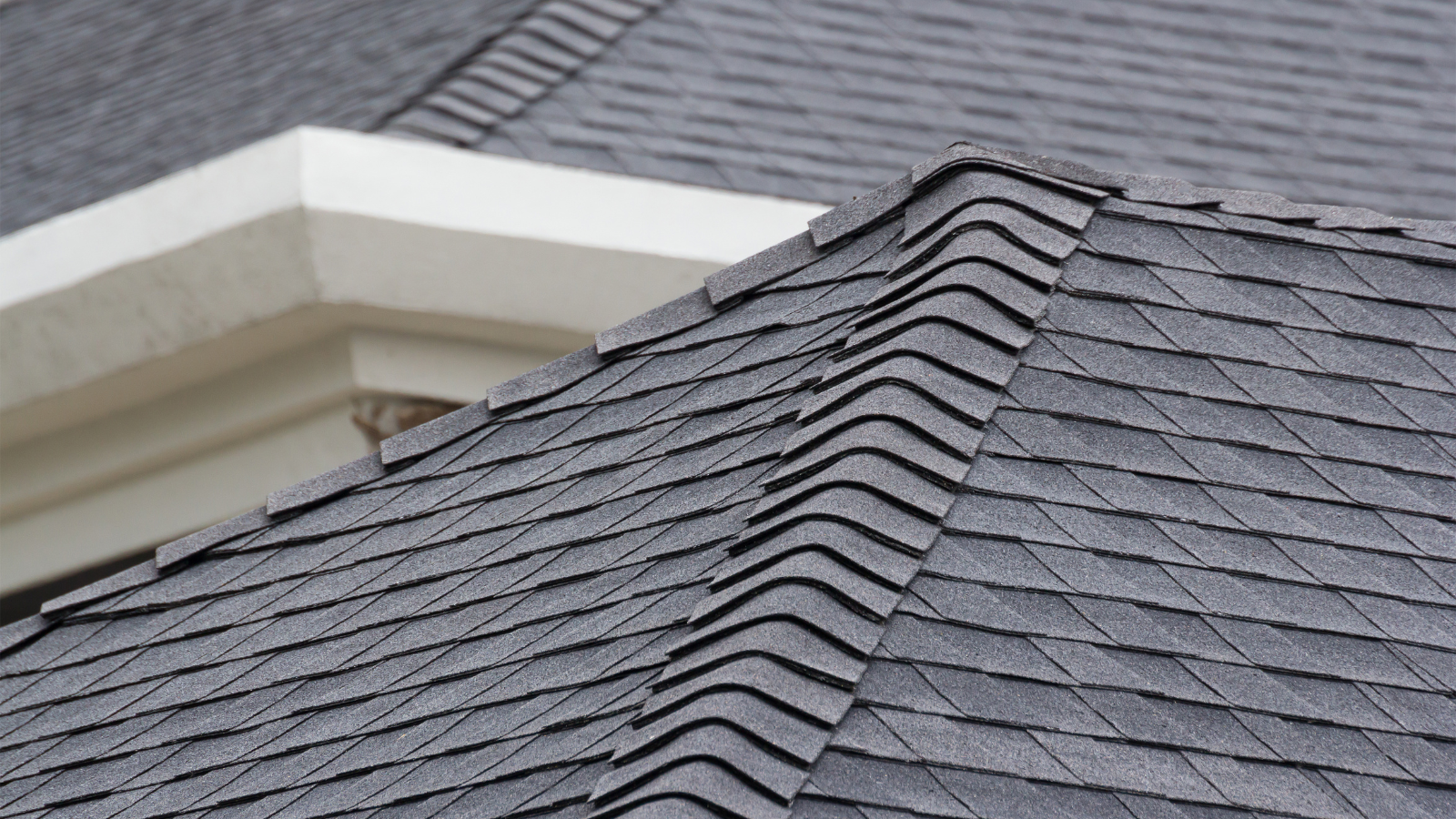 Storm-resistant asphalt roof installed on Nebraska home
