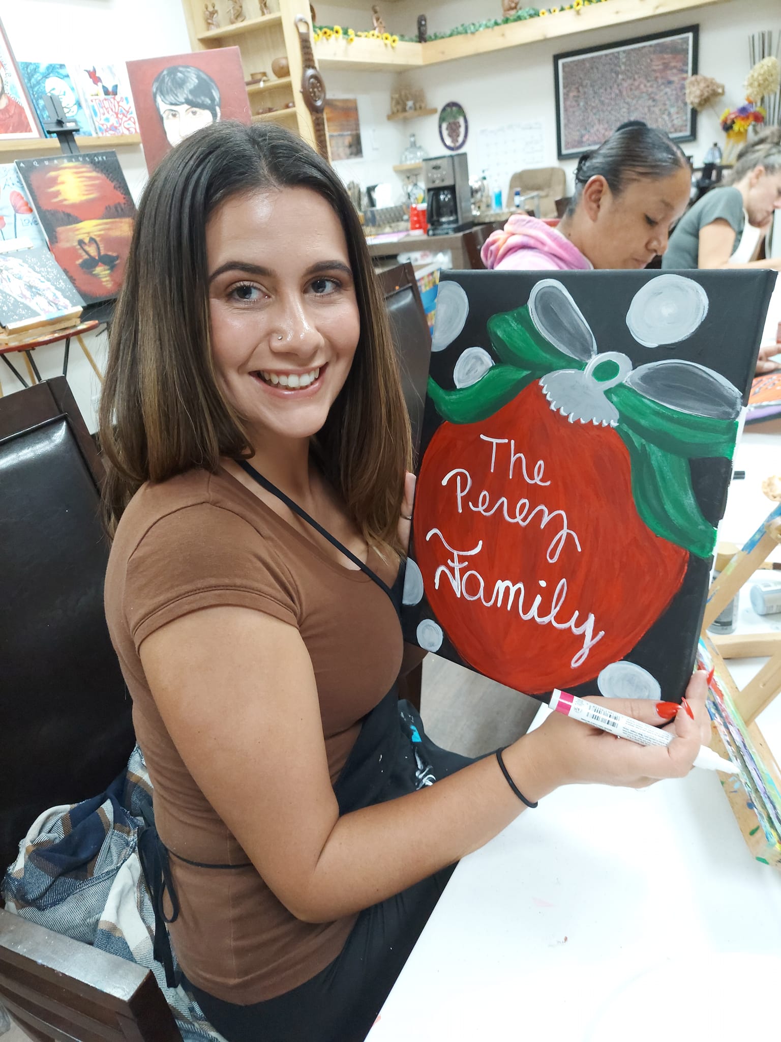 girl and her painting