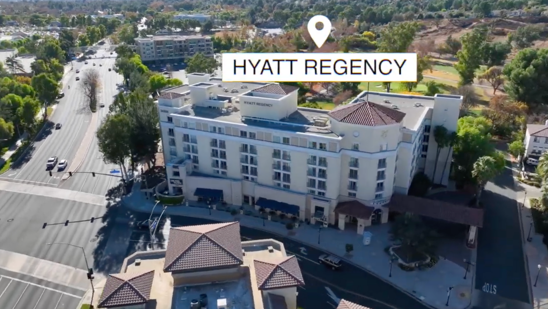 photo of hyatt regency hotel across the street from the monticello apartments