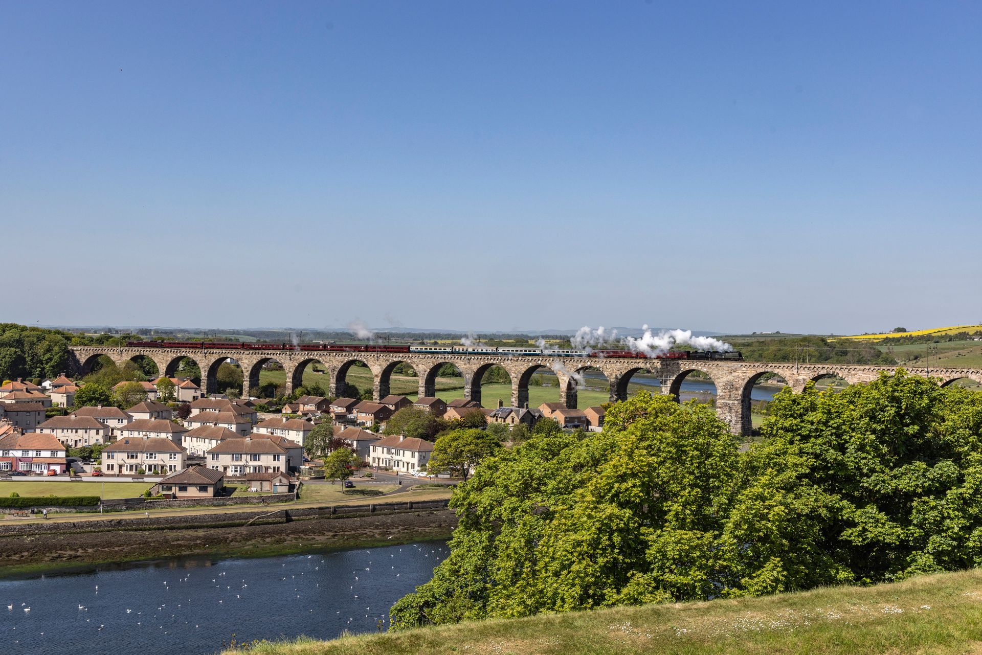 The Edinburgh Christmas Market