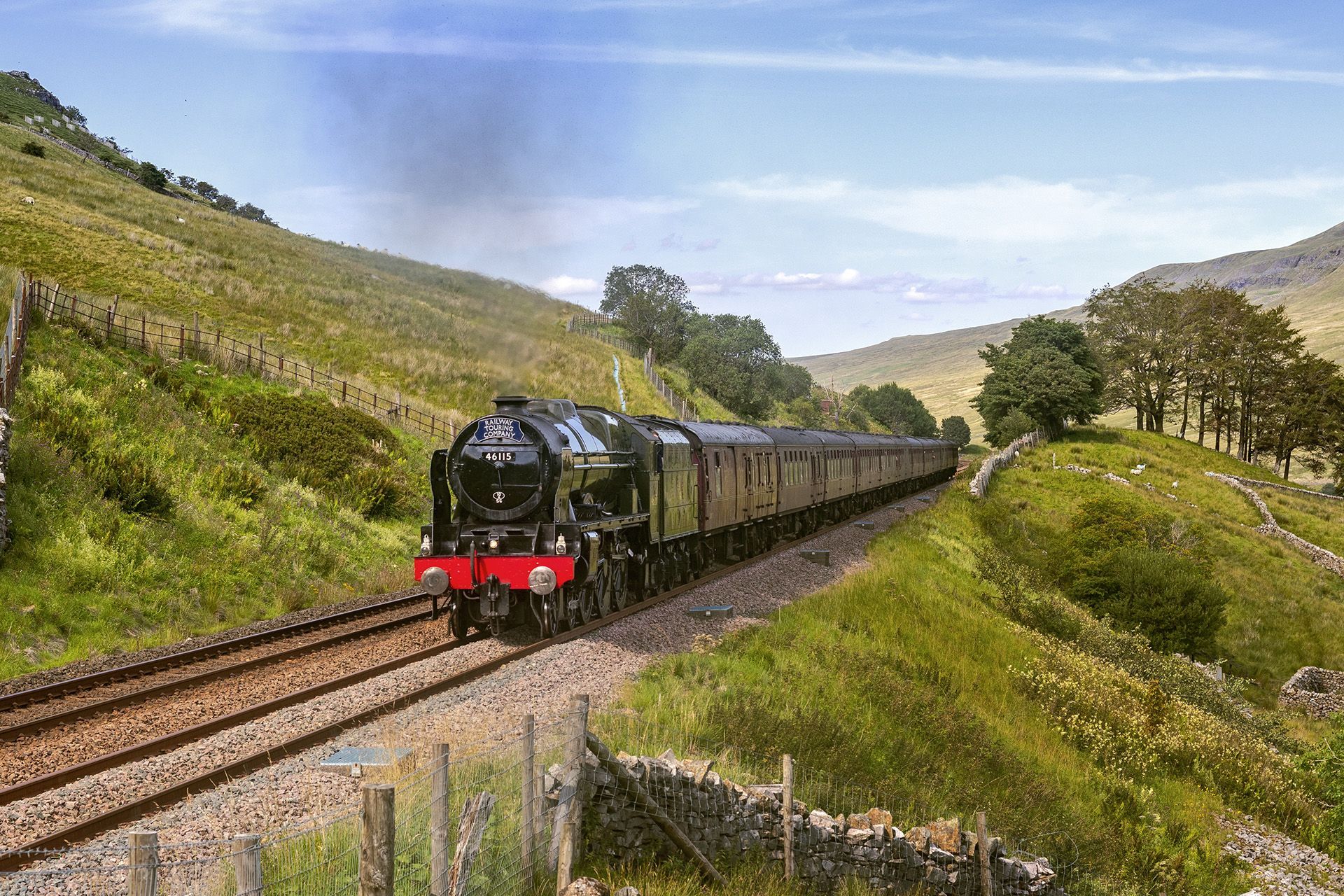 cumbrian mountain express steam train