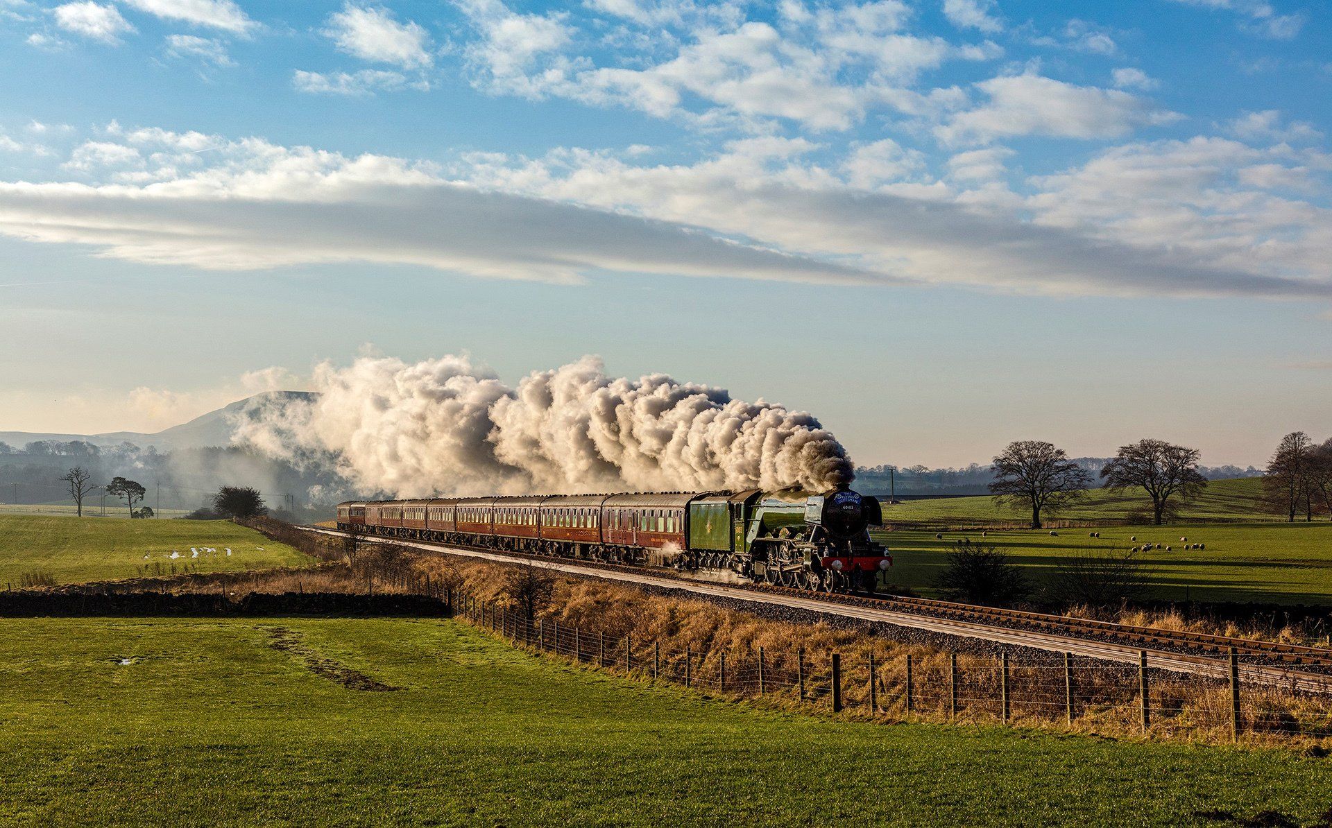 UK Steam Rail Day Trips and Worldwide Rail Holidays