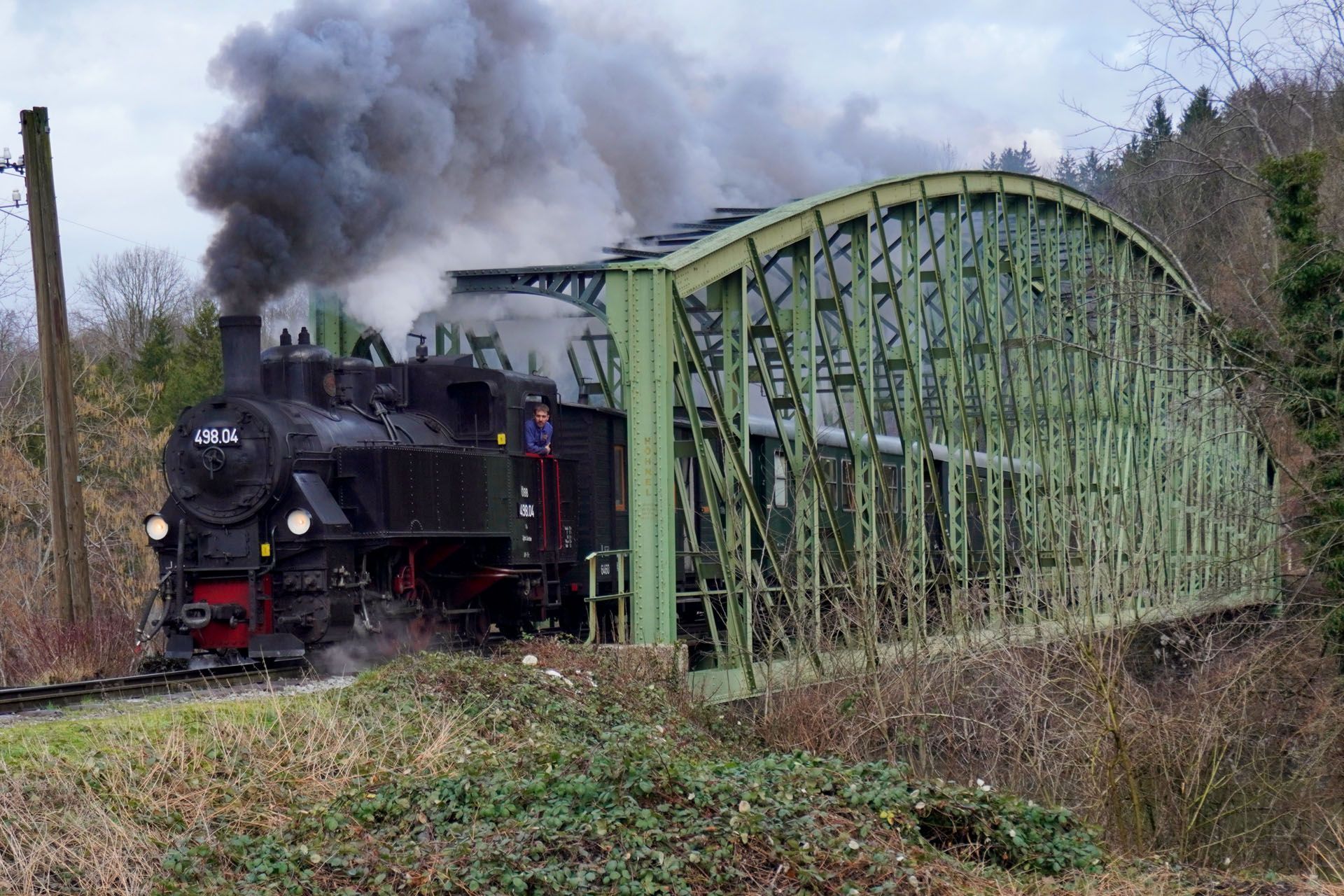 steam around the austrian lakes