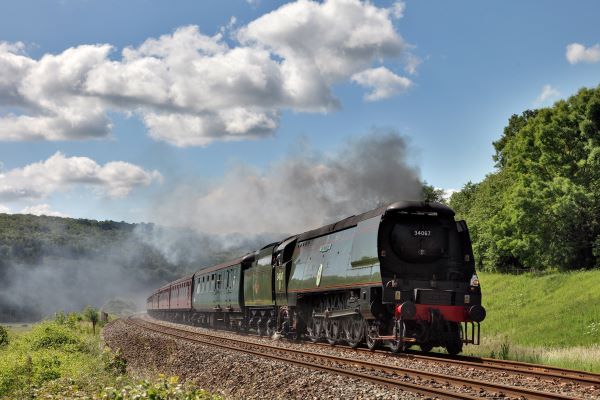 edinburgh flyer steam train