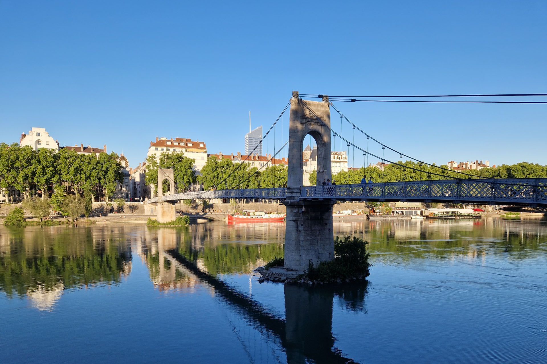 images of Lyon, Avignon and the French Alps