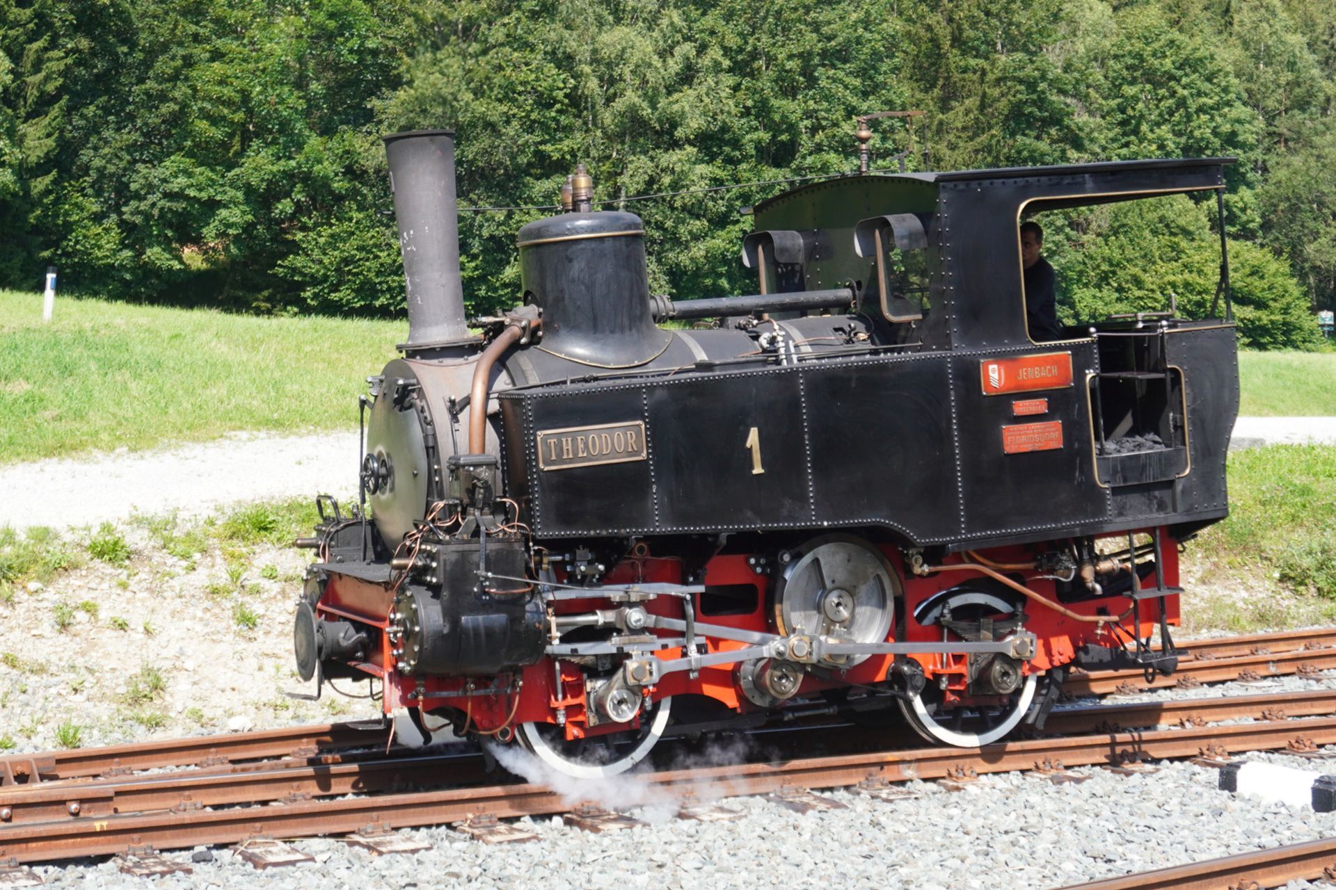 steam around the austrian lakes