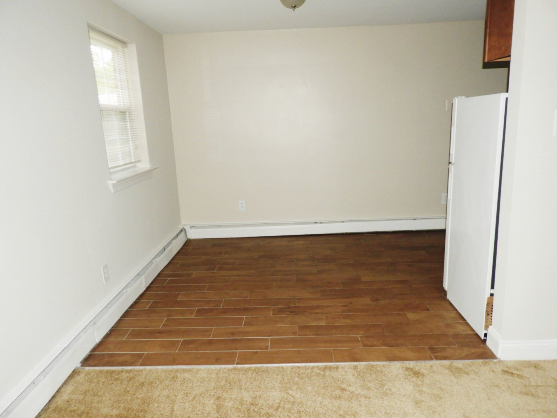 THE RESIDENCES AT WHITE HALL - 2 bed dining room