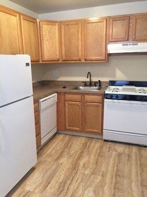 spring garden kitchen