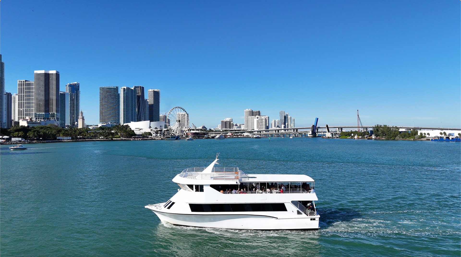 a Miami Boat Cruise on Biscayne Bay.