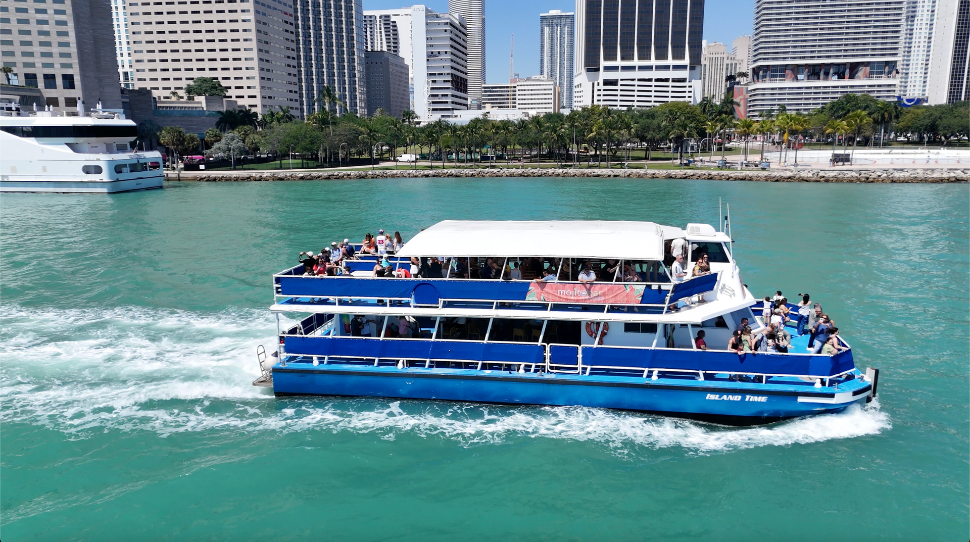 Island Time cruising Biscayne Bay from Miami Beach
