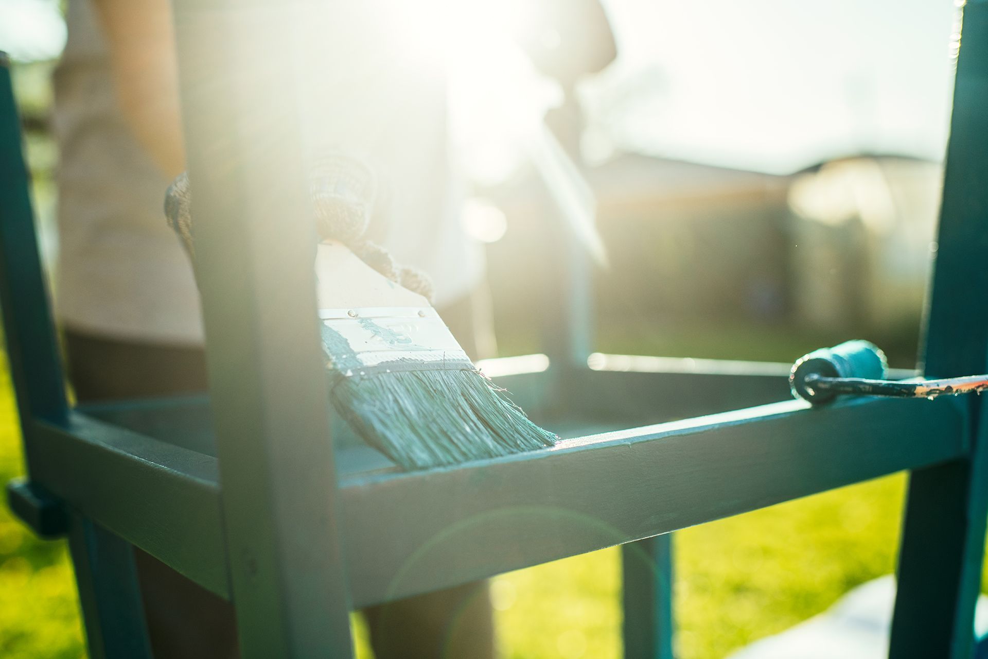 Arredare il giardino con la chalk paint: idee per l’outdoor