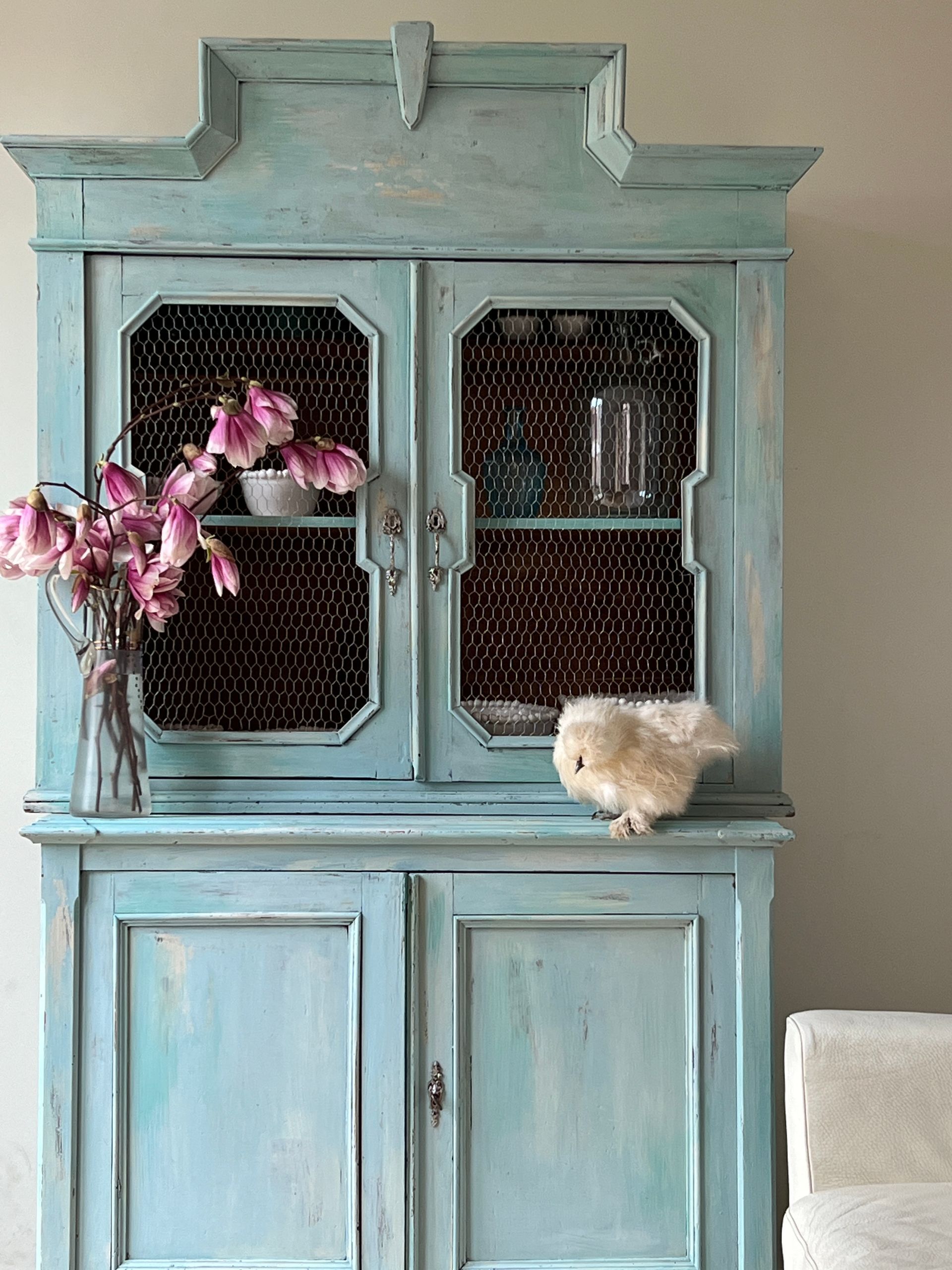 credenza riverniciata con novecento paint senza carteggiare e senza primer