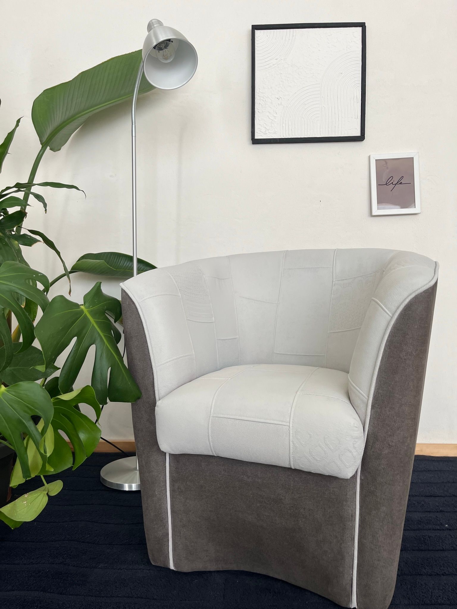 vernice novecento paint che si applica anche sul tessuto di una poltrona senza carteggiare e senza primer