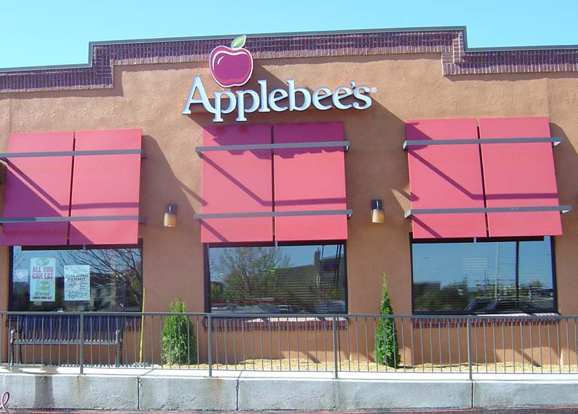 Applebees sign - Sign installation in Albuquerque, NM