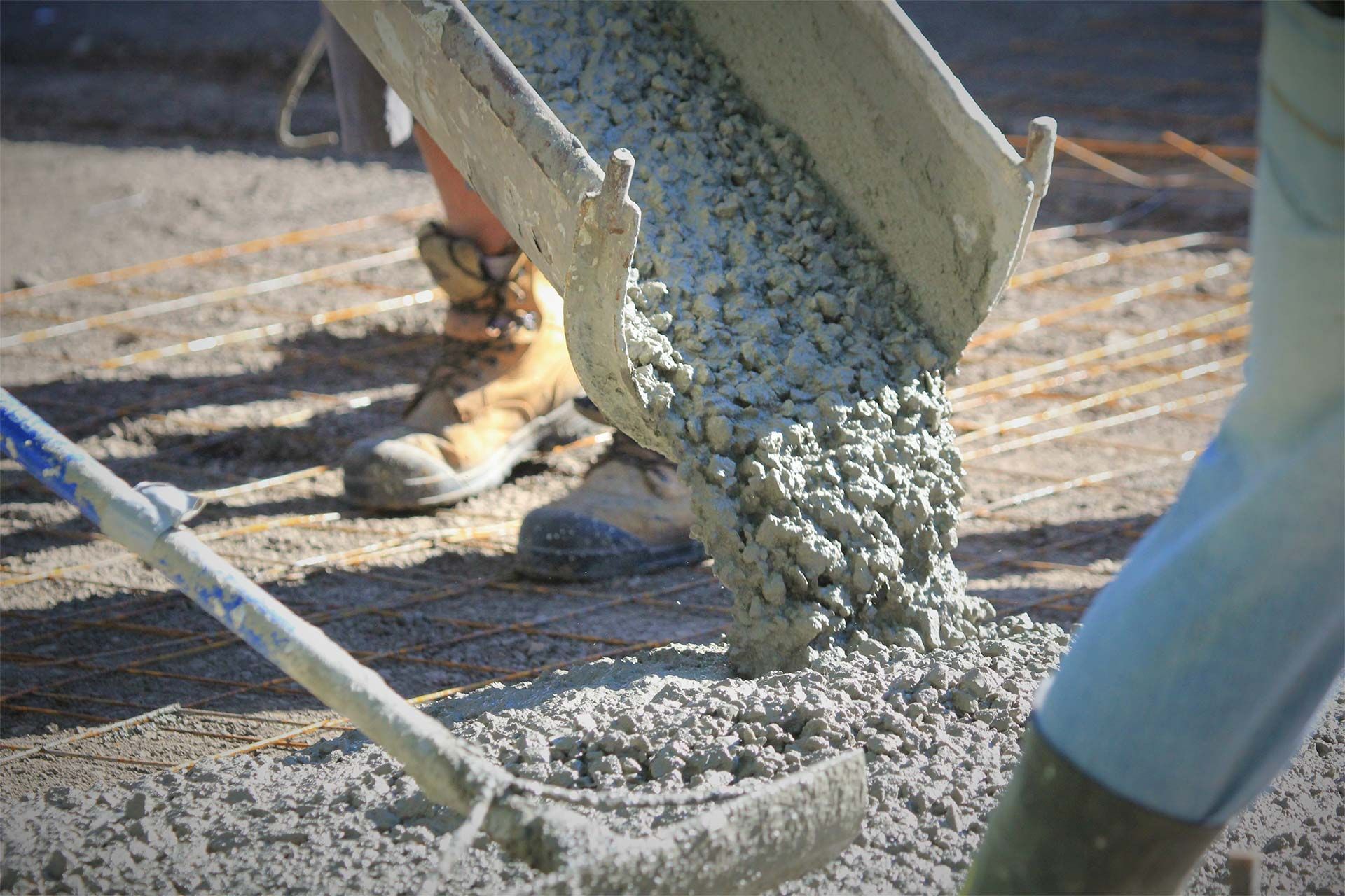 Pouring Of Commecial Concrete In Hervey Bay
