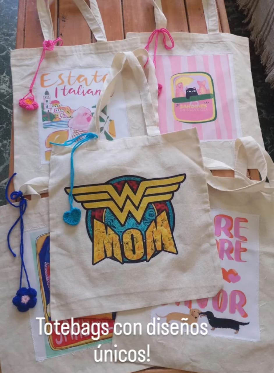 Totebags de diseño con detalles que enamoran. Diseños en stock y renovación continua