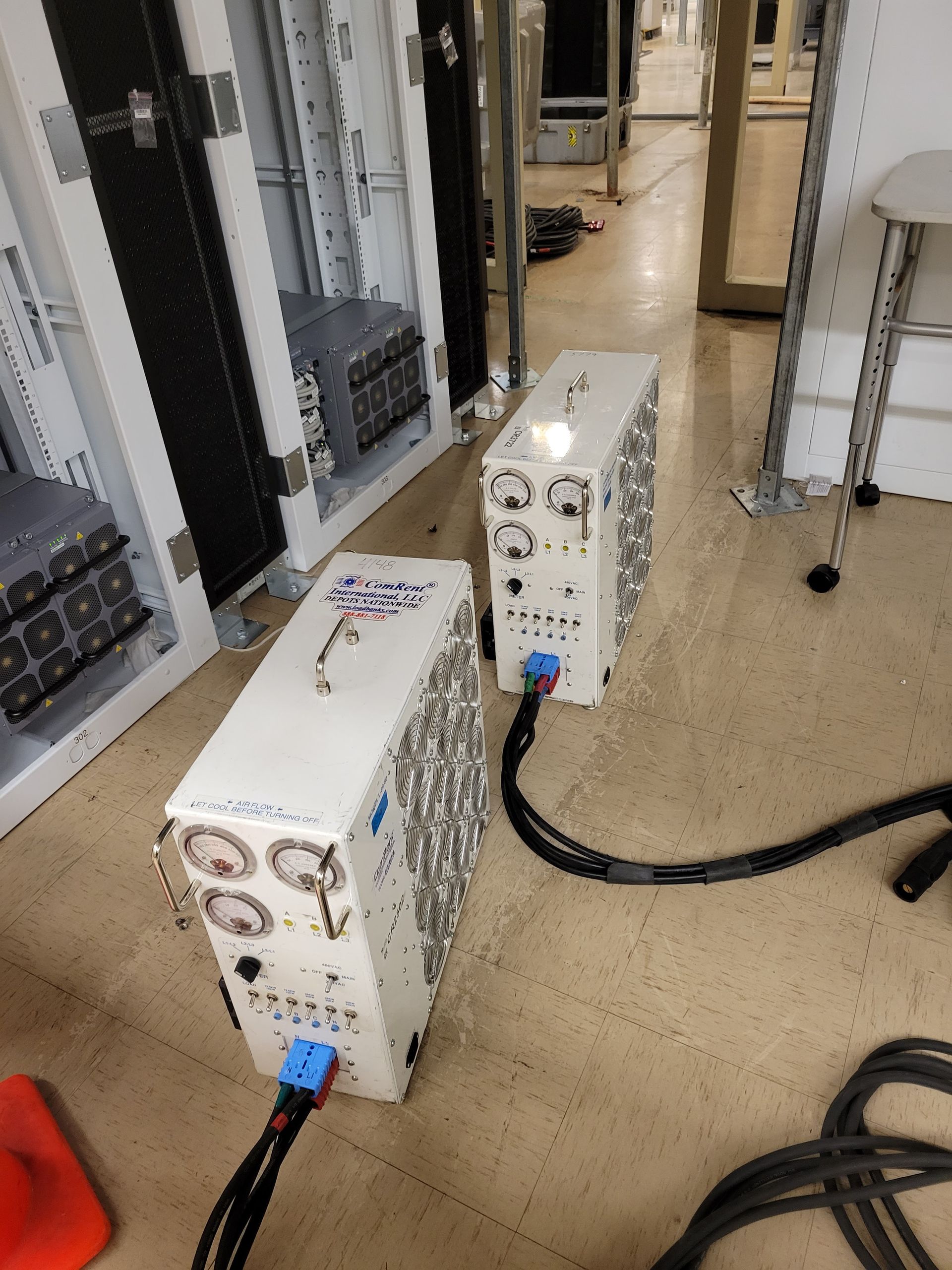 Case Study DX In Row Cooling | Tier 5 Systems