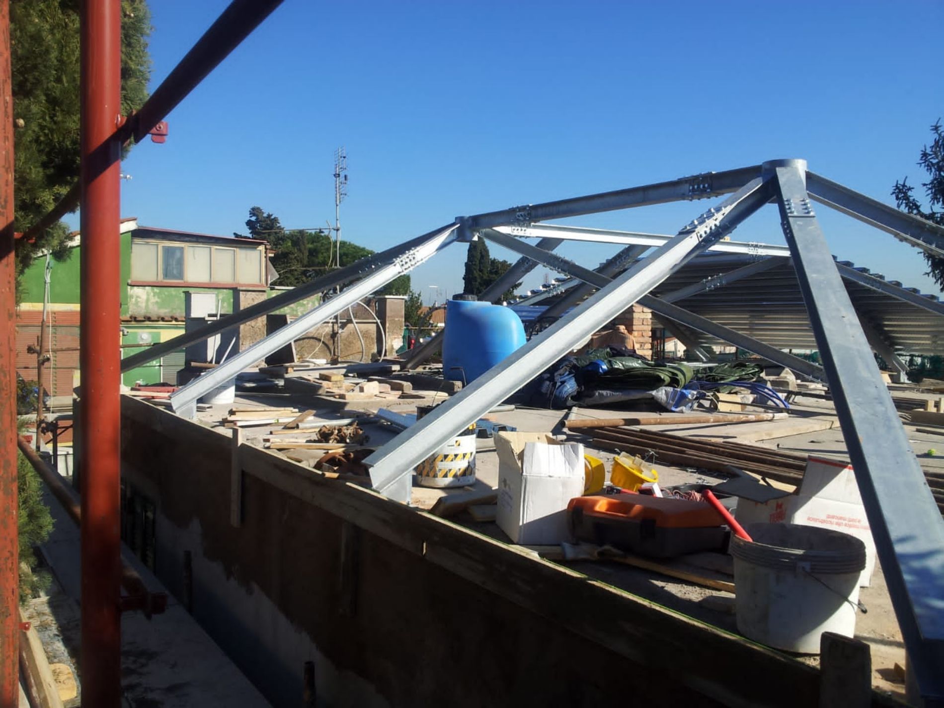 costruzione struttura in ferro