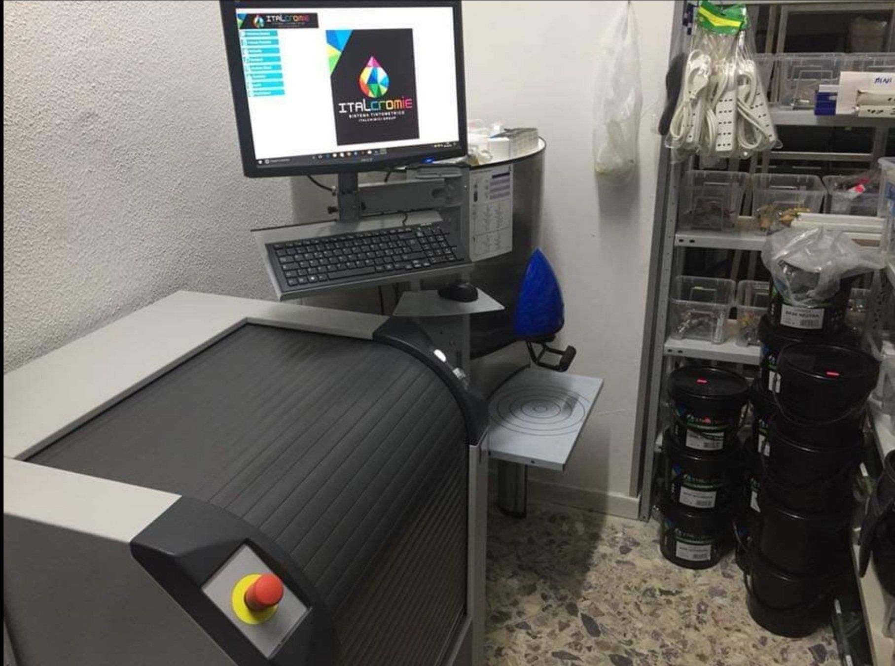 servizio tintometrico 1