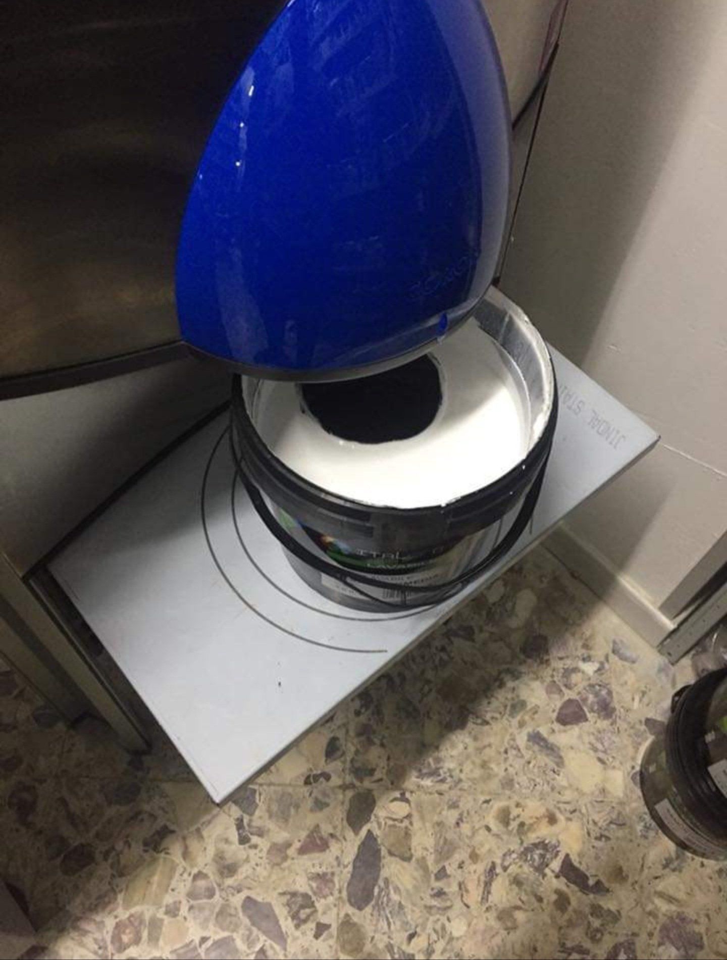 servizio tintometrico 3