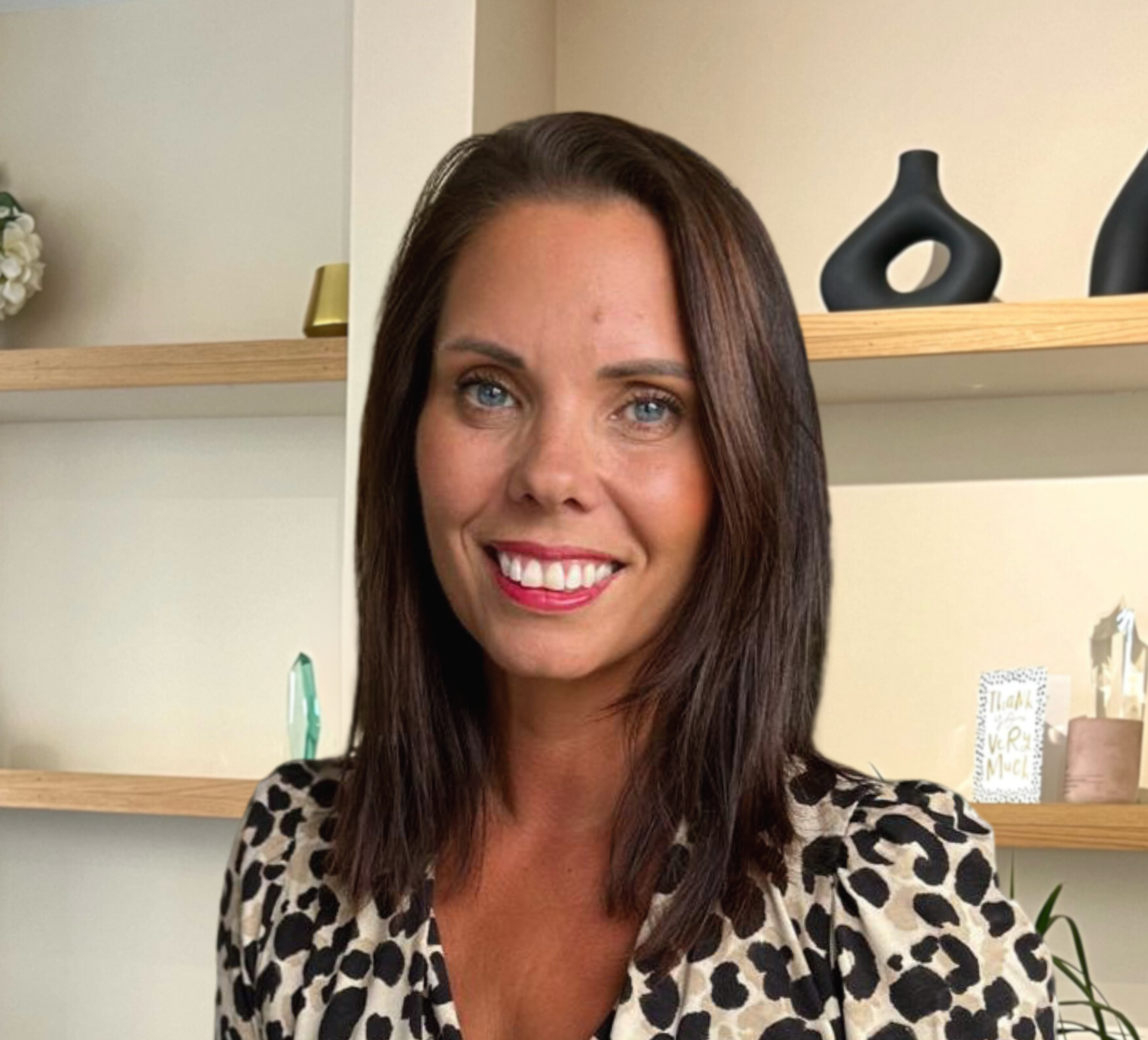 Tracey Parsons is a Consultant Chartered Legal Executive at Woodstock Legal Services