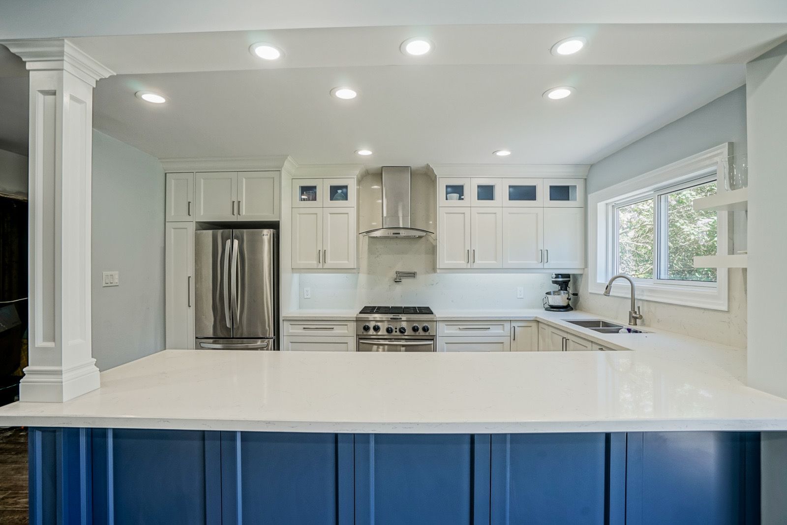 Grande Tile and Reno Plus kitchen cabinet