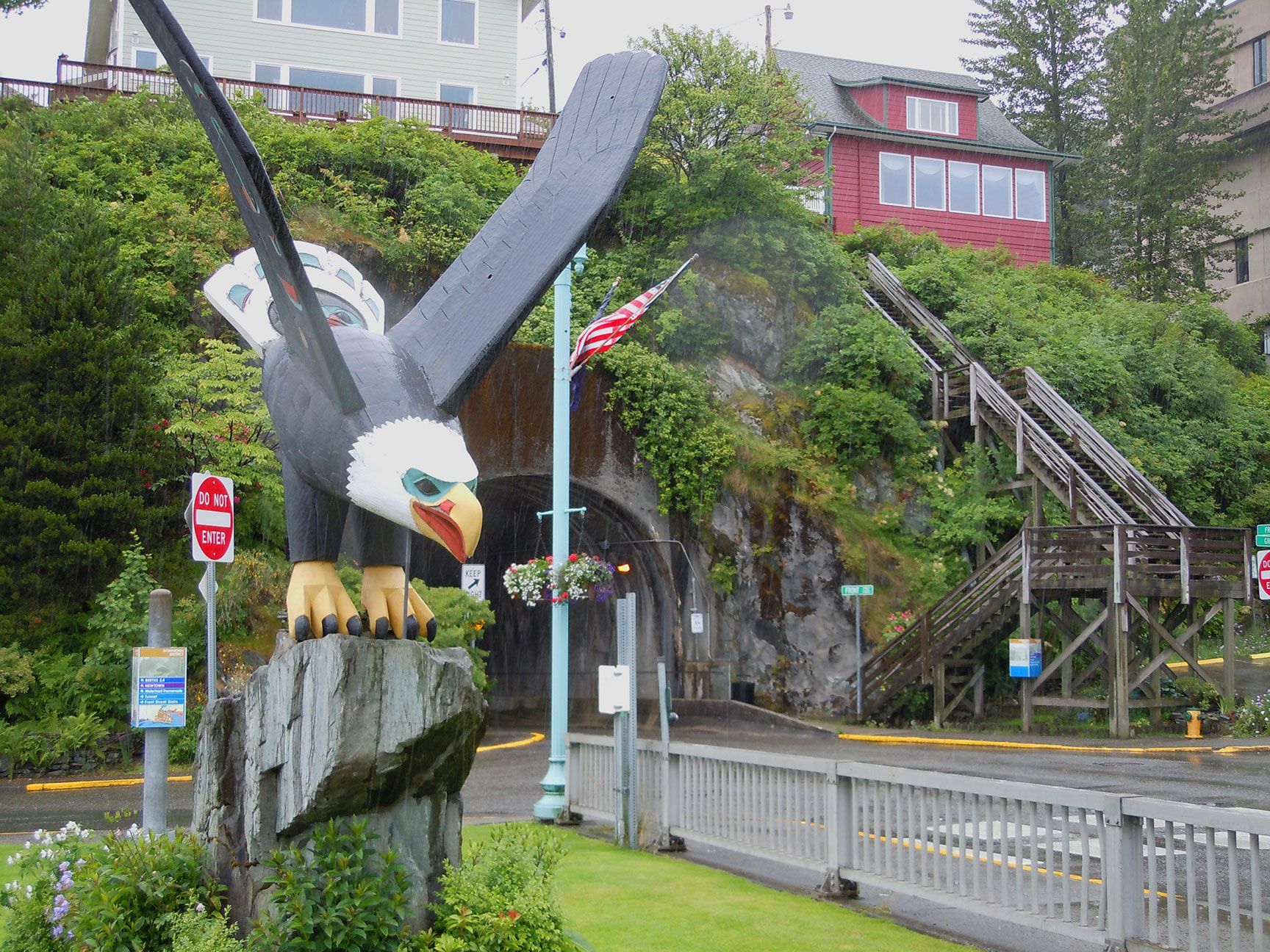 Ketchikan, Alaska, bald eable, sculpture