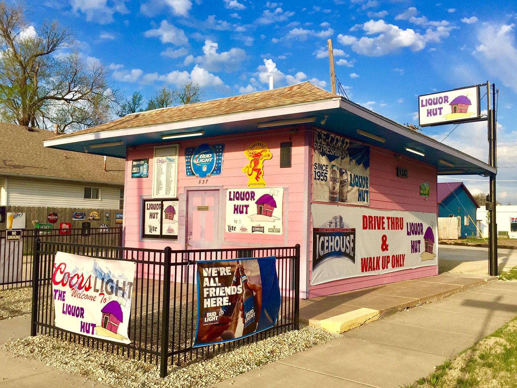 Liquor Hut, building, hut, architecture, Salina, Kansas
